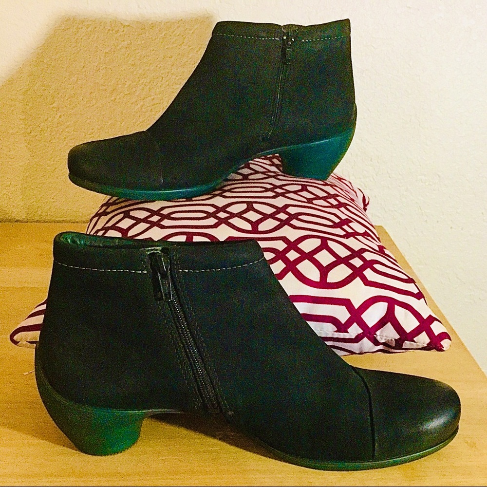 Ecco Ankle Boots with Heel